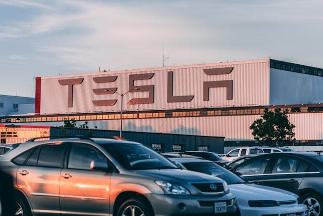 The Editorial Institute Tesla’s Dominance in the Electric Vehicle Market